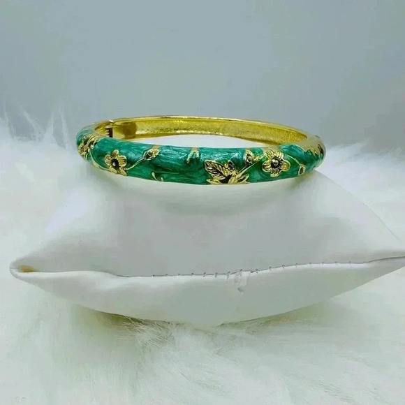 Green Flower Enamel Cloisonne Bracelet Bangle - Picture 1 of 8